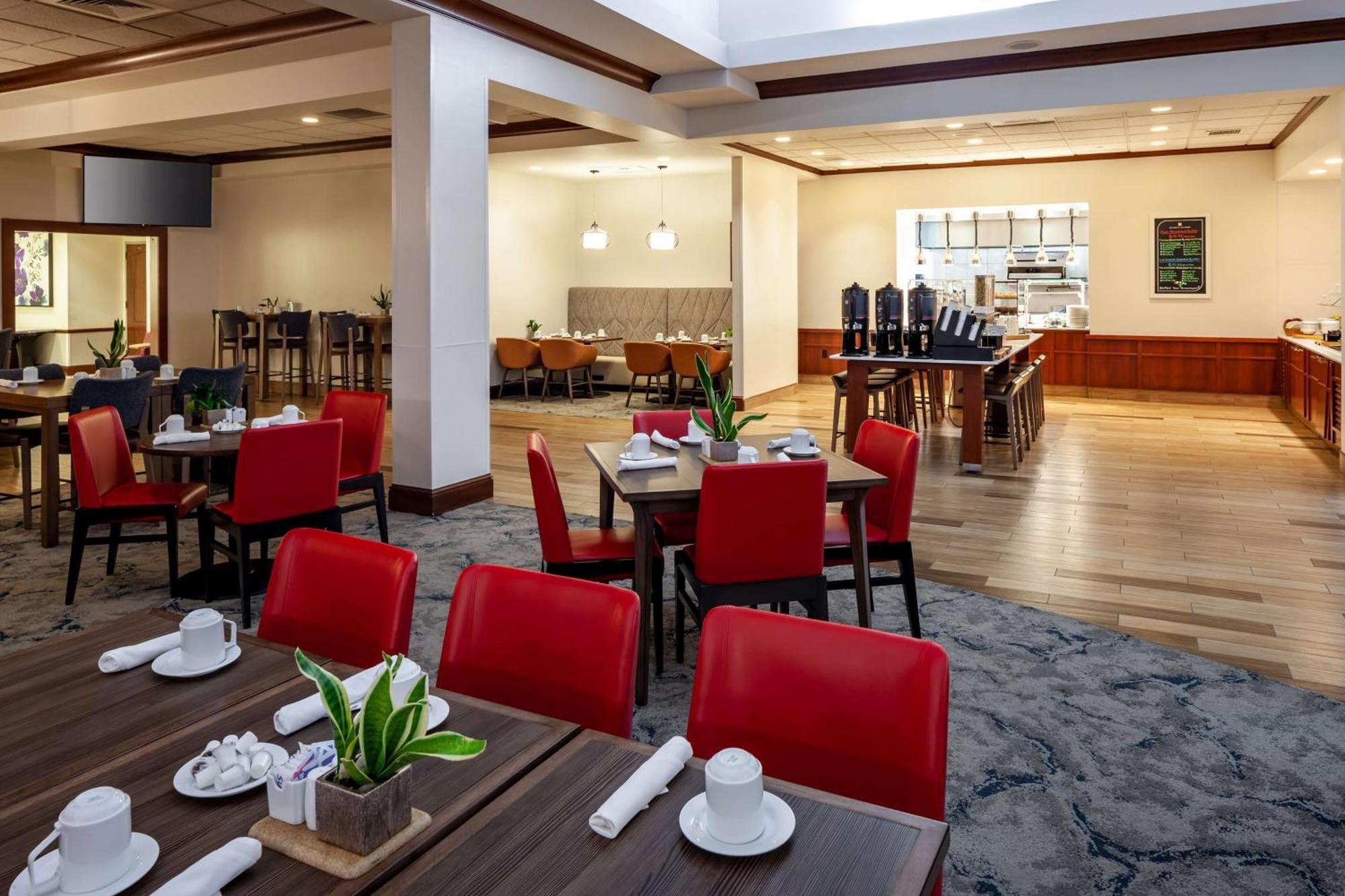Hilton Garden Inn Chicago O'Hare Airport Des Plaines Exterior photo